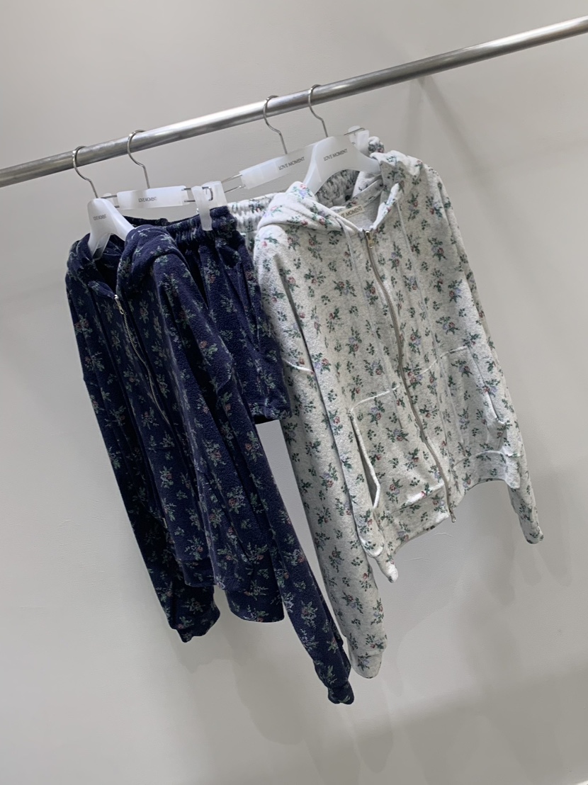 LOVE MOMENT東大門實拍韓國女裝新品熱賣休閑人氣套裝套裝LOVE MOMENT套裝