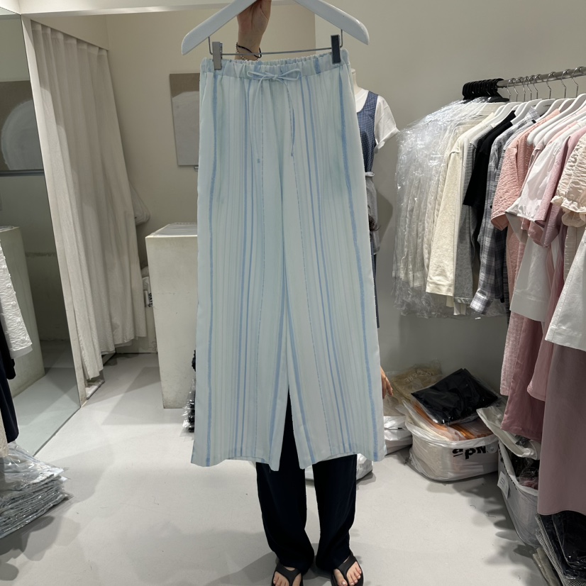 LORING RE I東大門實拍韓國女士新品休閑熱賣人氣休閑褲LORING RE-I/BARE休閑褲圖色1