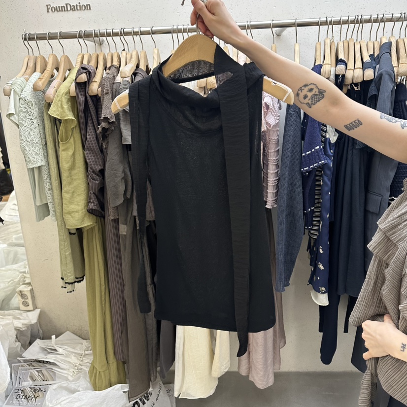 FOUNDATION韓國直郵實拍女士新品吊帶背心含圍巾系帶撞色無袖FOUNDATION吊帶/背心圖色2