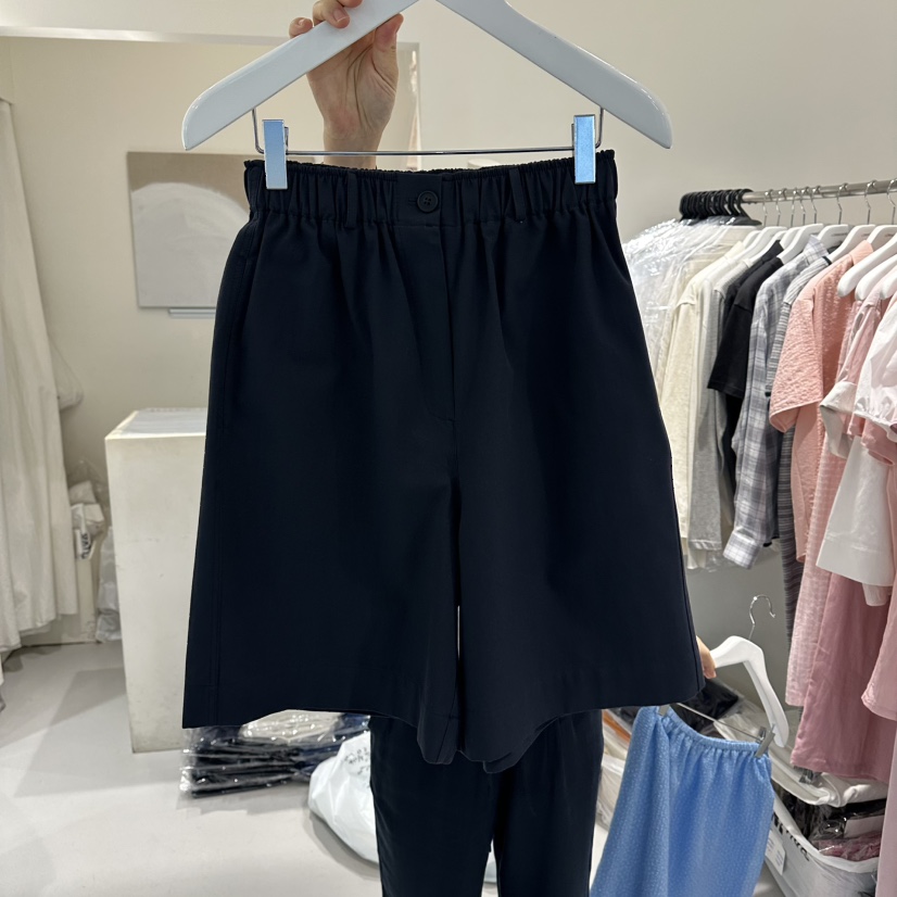 LORING RE I韓國直郵實拍女裝新品熱賣人氣時尚休閑短褲LORING RE-I/BARE短褲圖色2