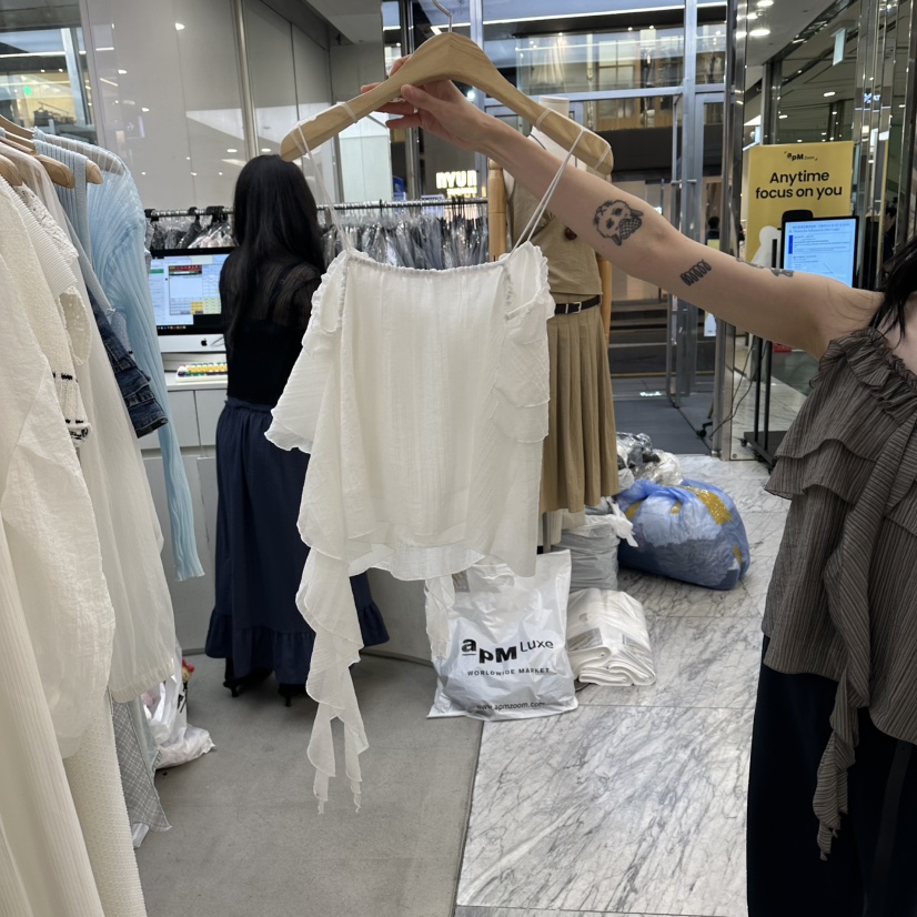FOUNDATION韓國東大門代購女裝新品推薦吊帶背心荷葉邊無袖FOUNDATION吊帶/背心
