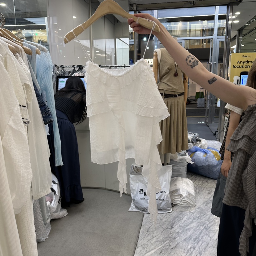 FOUNDATION韓國東大門代購女裝新品推薦吊帶背心荷葉邊無袖FOUNDATION吊帶/背心圖色2