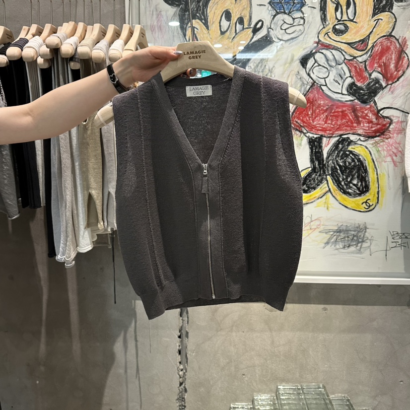 LAMAGIEPIE/LAMAGIE GREY韓國直郵女裝新款時尚針織衫拉鏈LAMAGIEPIE/LAMAGIE GREY針織衫圖色3墨色