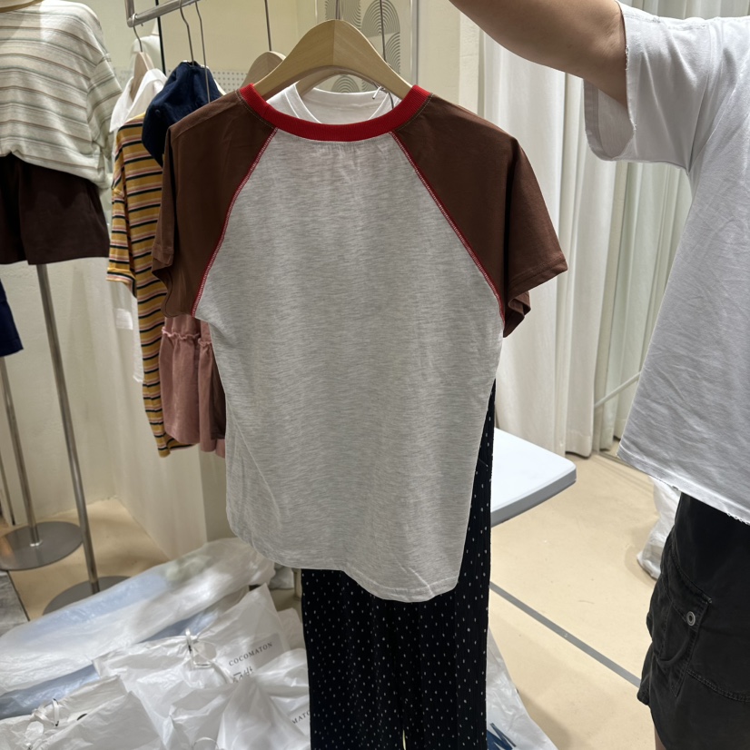 COCOMATON韓國直郵實拍女士新品熱賣人氣時尚推薦T恤撞色COCOMATONT恤
