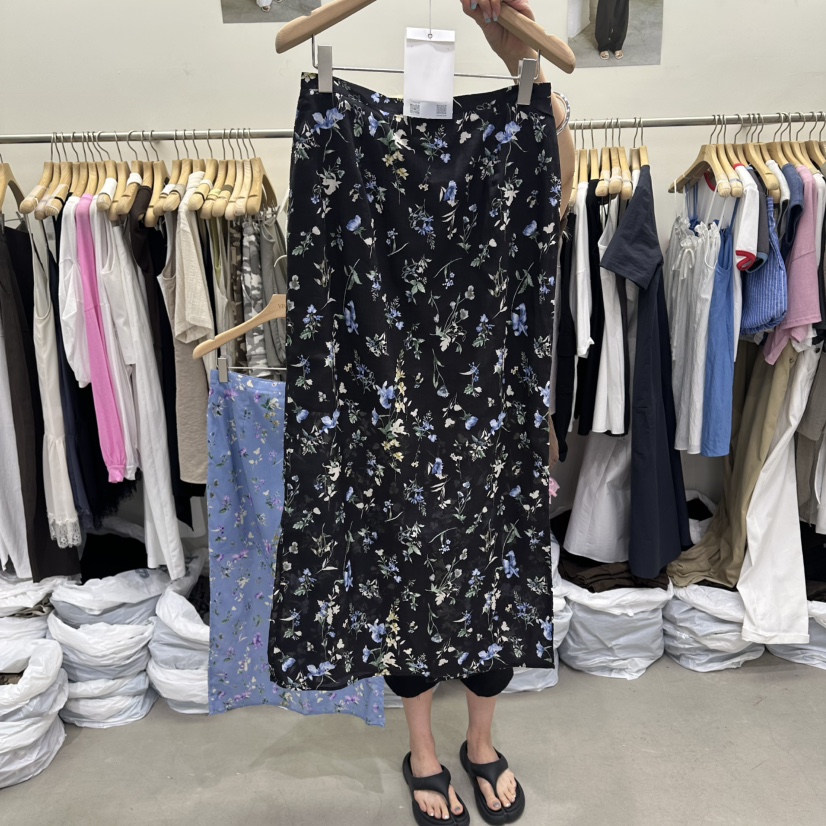 VIVEL韓國直郵女士新品休閑時尚推薦熱賣26夏季人氣長裙VIVE L長裙圖色2