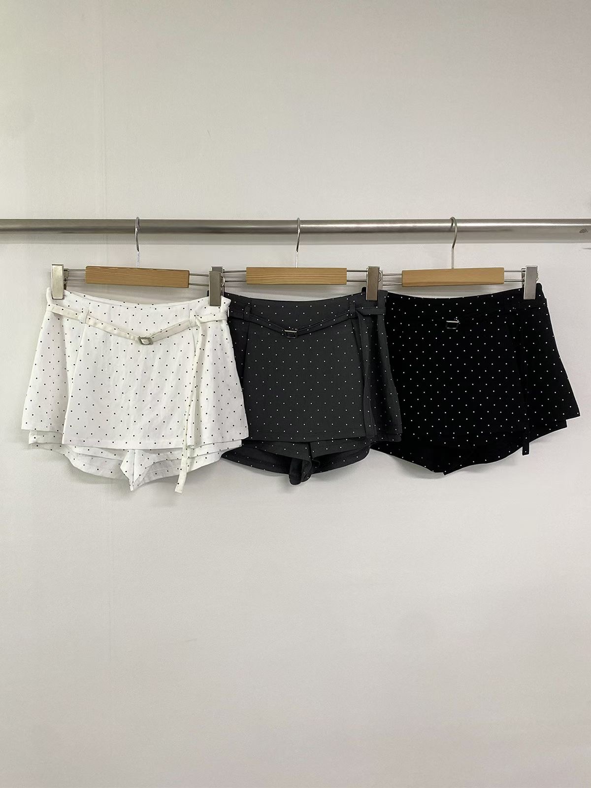 아카시아-T韓國代購女士新品推薦休閑熱賣人氣時尚26夏季裙褲acacia-2件起訂裙褲圖色2左二色