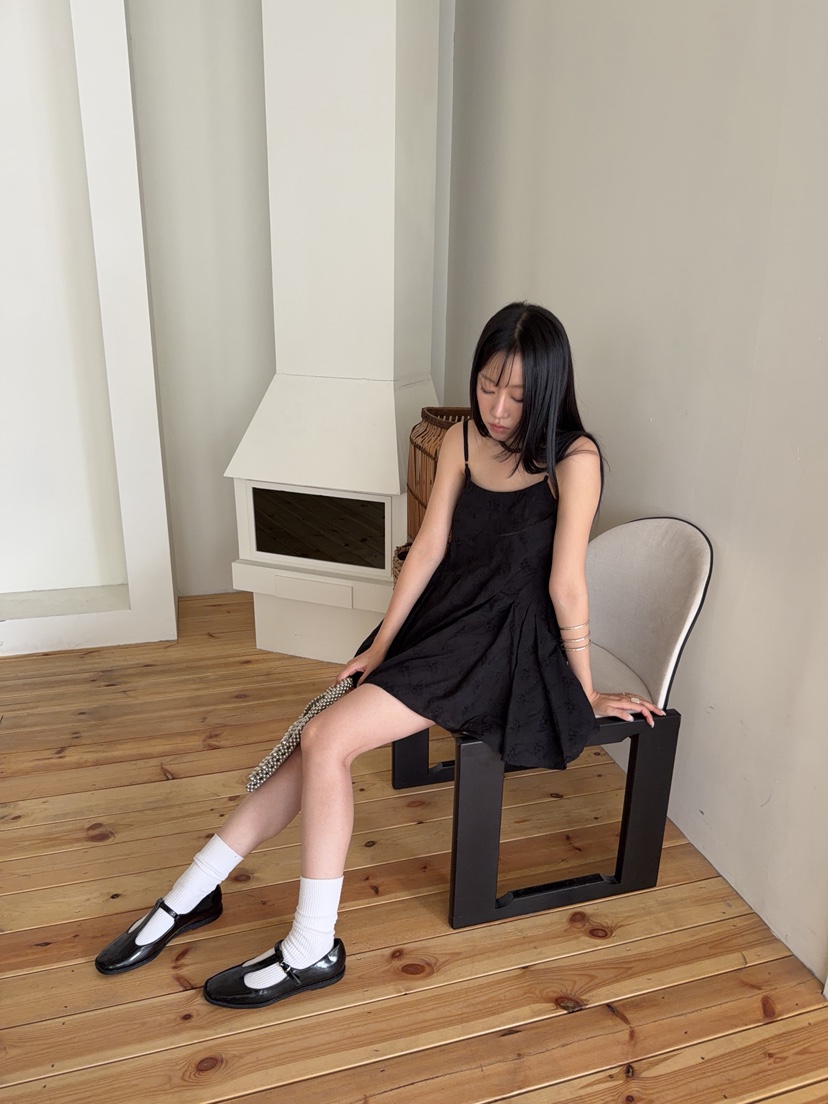 SUNDER MARKET韓國東大門直郵女裝新品26夏季連衣裙褶裥SUNDER MARKET連衣裙