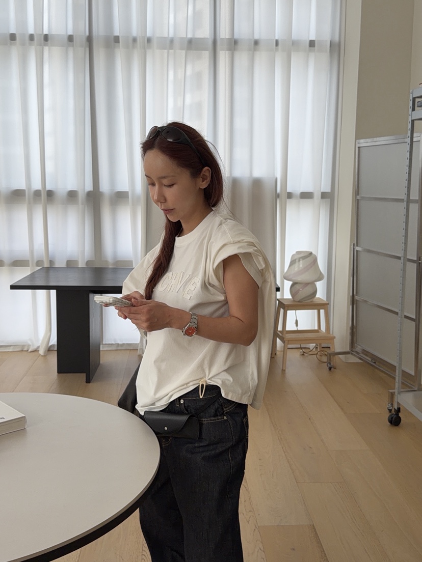 SUNDER MARKET韓國代購女士新品熱賣人氣時尚T恤不含配飾SUNDER MARKETT恤