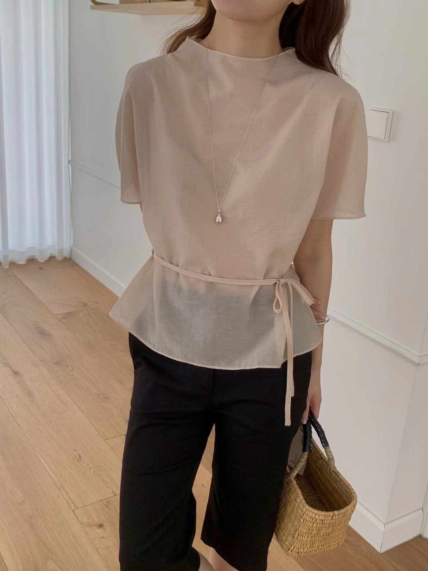 VIVIANLEE東大門實拍韓國女士新品熱賣時尚推薦襯衫蕾絲衫VIVIANLEE襯衫/蕾絲衫