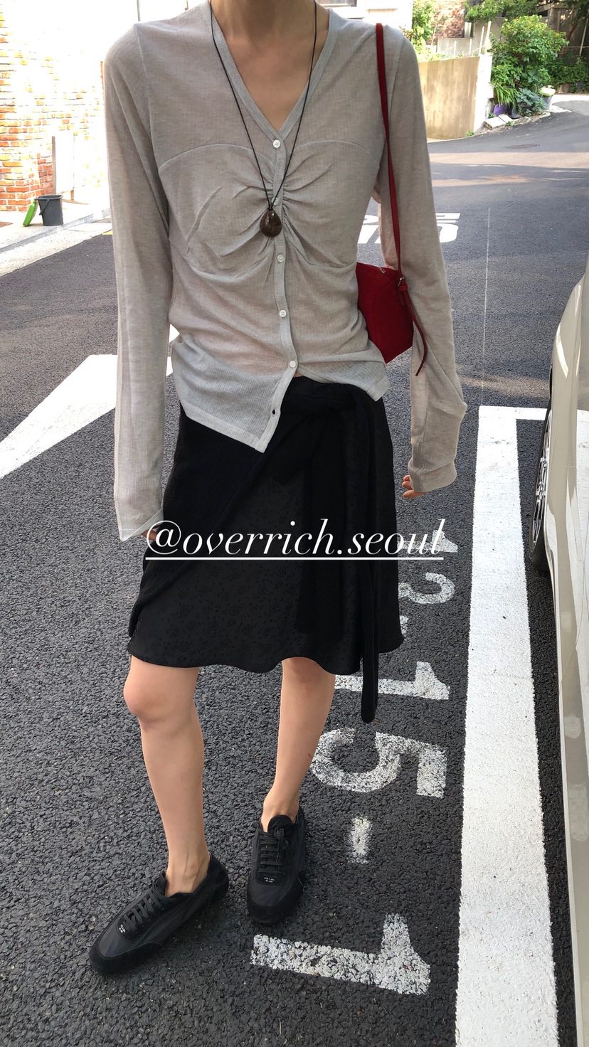 OVER RICH韓國東大門直郵女士新品人氣休閑熱賣長袖T恤開衫OVER RICH長袖T恤