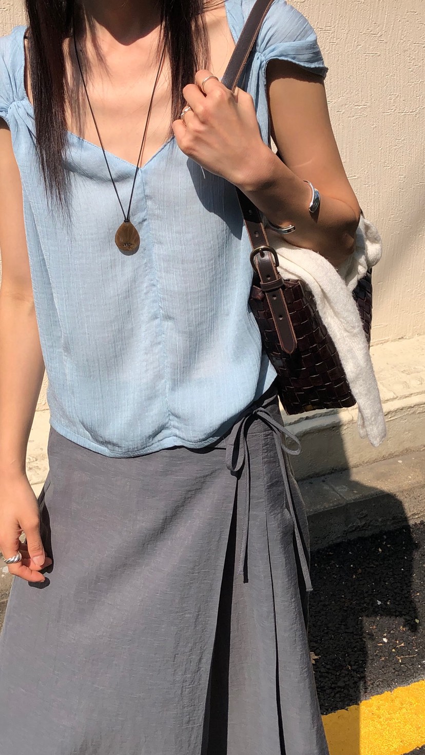 OVER RICH韓國直郵實拍女士新品推薦時尚人氣休閑吊帶背心OVER RICH吊帶/背心