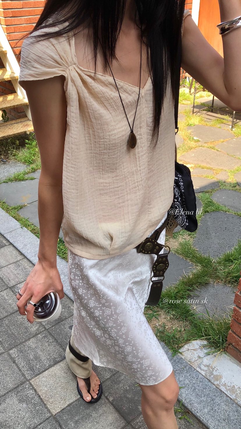 OVER RICH韓國直郵實拍女士新品推薦時尚人氣休閑吊帶背心OVER RICH吊帶/背心