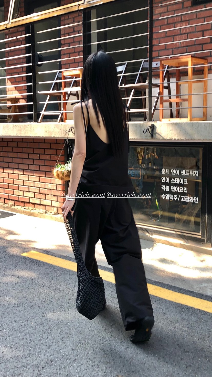 OVER RICH韓國東大門直郵女裝新品時尚吊帶背心串珠無袖OVER RICH吊帶/背心