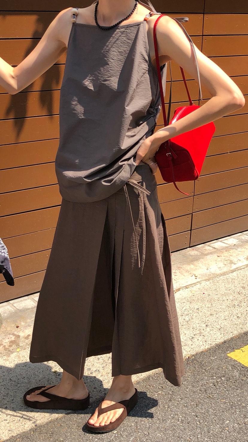 OVER RICH韓國東大門代購女裝新款休閑推薦長裙不對稱褶裥OVER RICH長裙