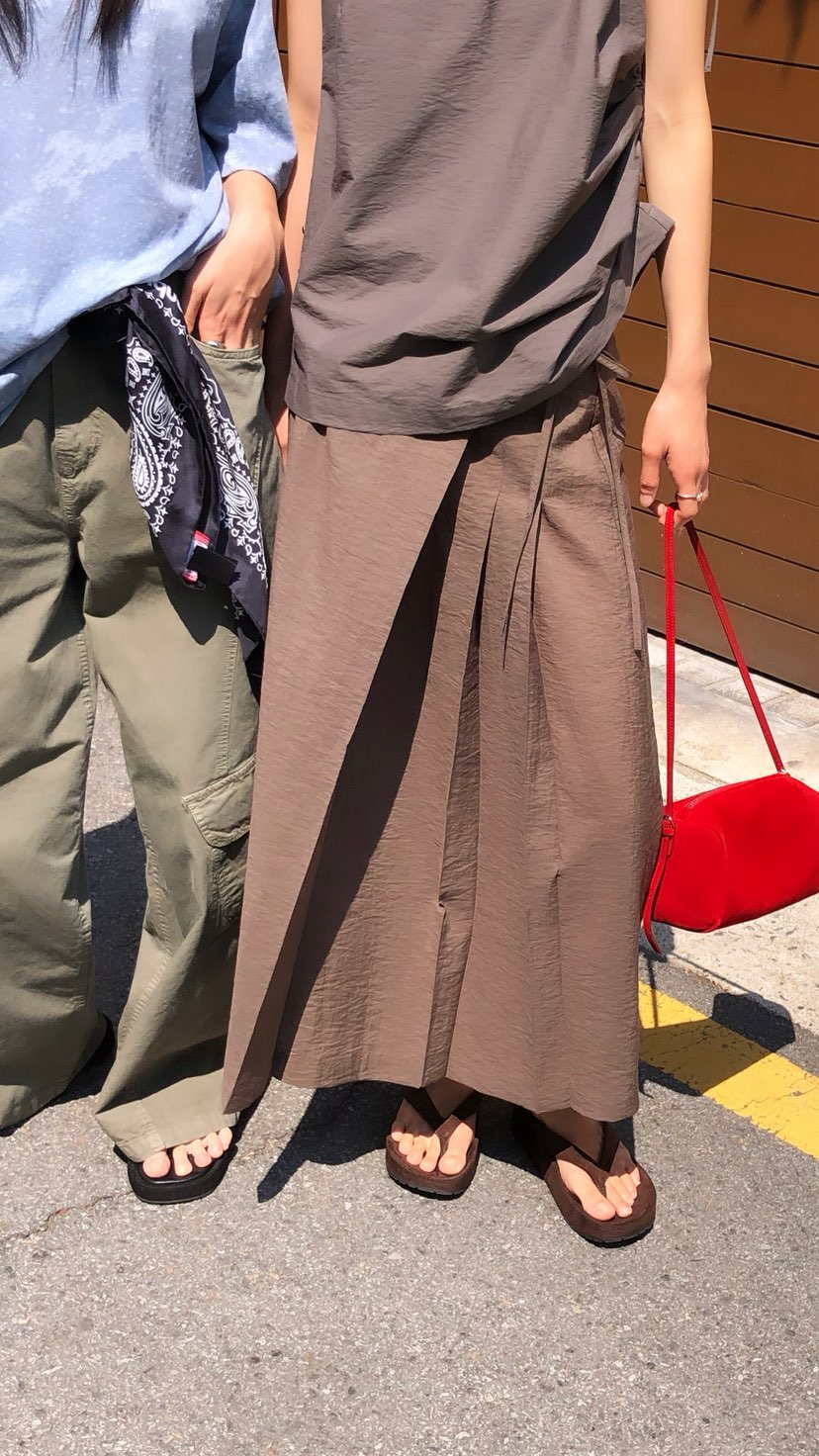 OVER RICH韓國東大門代購女裝新款休閑推薦長裙不對稱褶裥OVER RICH長裙