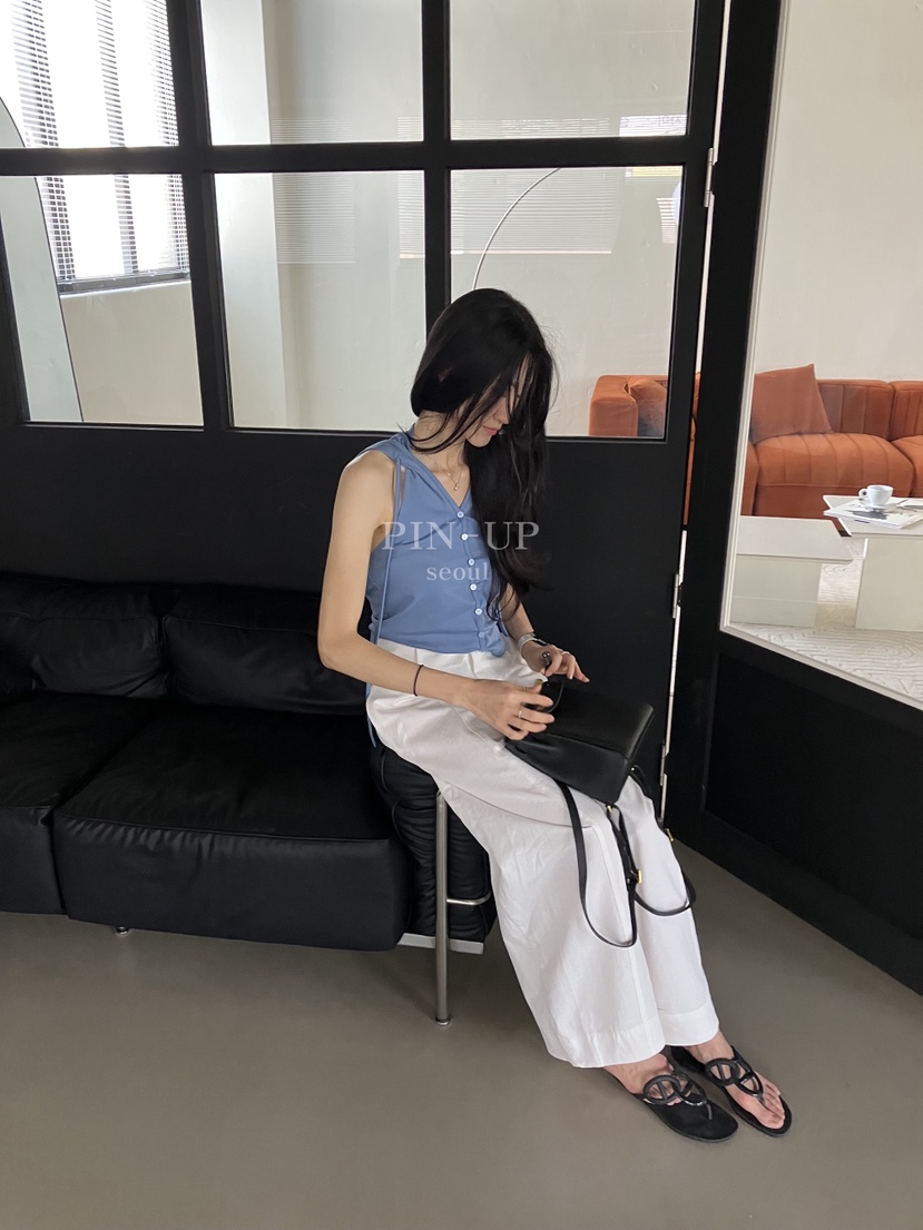 PIN-UP韓國東大門直郵女士新品時尚熱賣吊帶背心露背連帽PIN-UP吊帶/背心