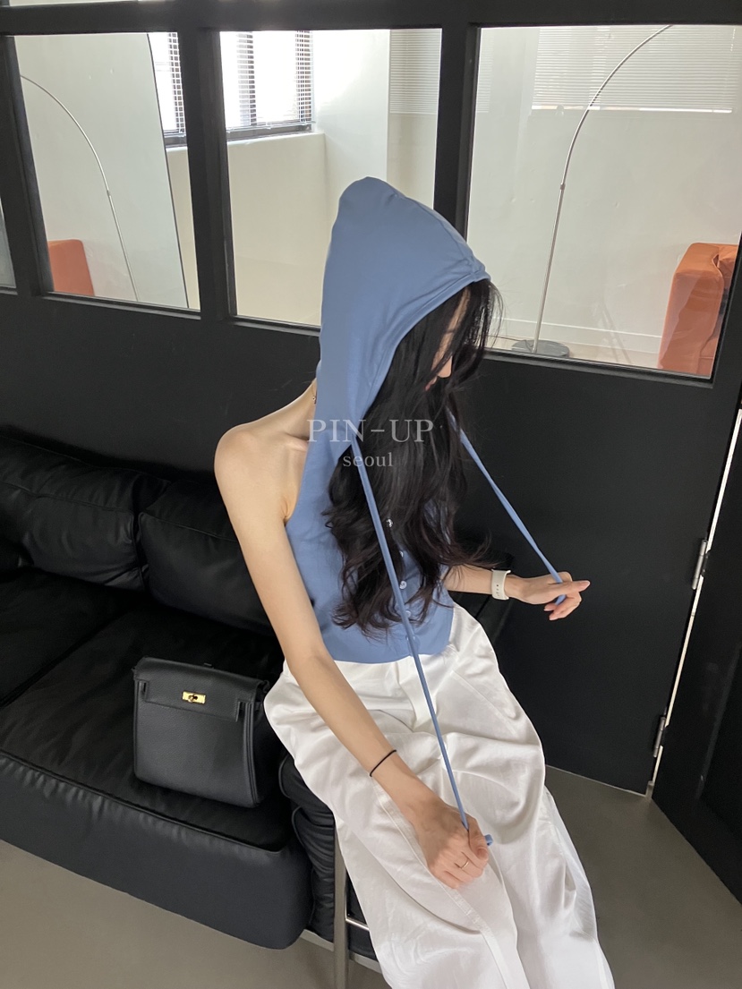 PIN-UP韓國東大門直郵女士新品時尚熱賣吊帶背心露背連帽PIN-UP吊帶/背心