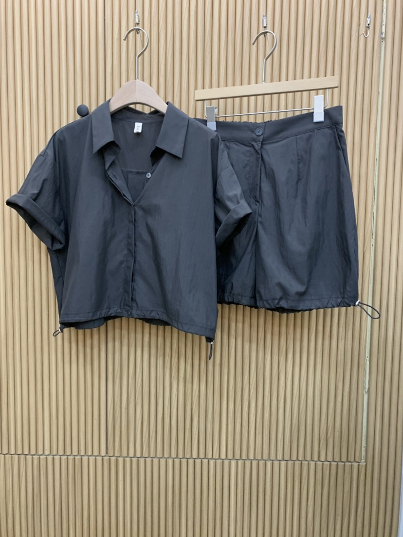 DARAK韓國東大門直郵女士新品推薦時尚熱賣26夏季襯衫蕾絲衫DARAK襯衫/蕾絲衫