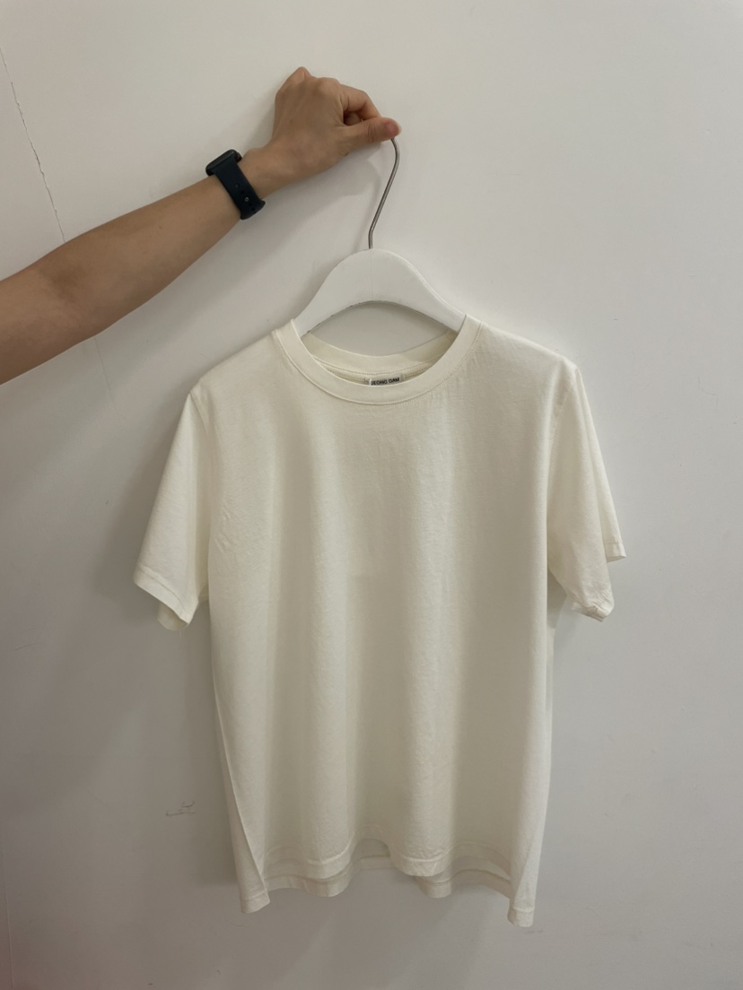 JEONG GAM STUDIOS韓國東大門代購女士新品26夏季T恤絲綢JEONG GAM STUDIOST恤圖色3