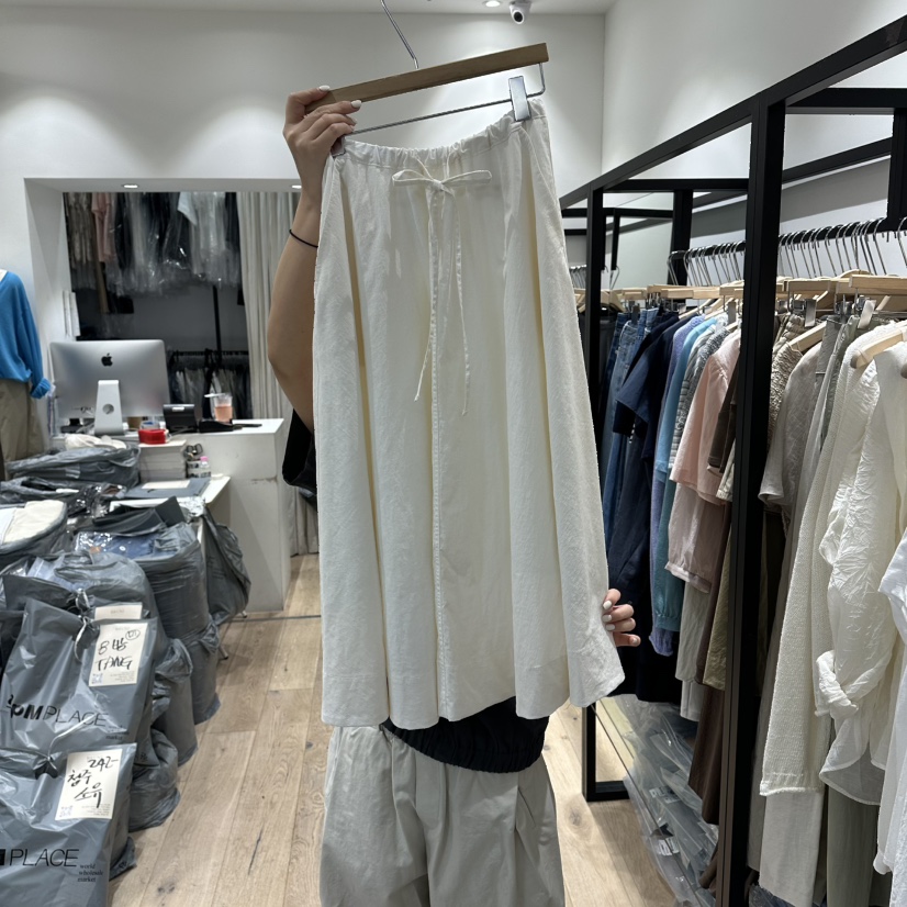 BRUNI/RICOTTA韓國東大門直郵女裝新品熱賣時尚人氣長裙BRUNI/RICOTTA長裙圖色1
