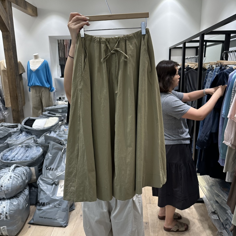 BRUNI/RICOTTA韓國東大門直郵女裝新品熱賣時尚人氣長裙BRUNI/RICOTTA長裙圖色2