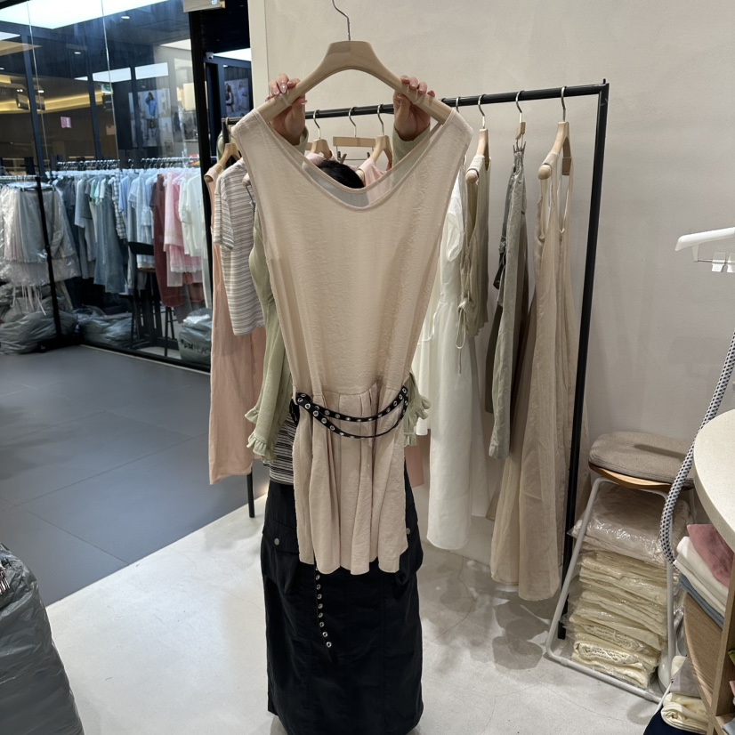 AURA韓國直郵女裝新款推薦26夏季連衣裙不含腰帶亞麻布褶皺Au ra連衣裙