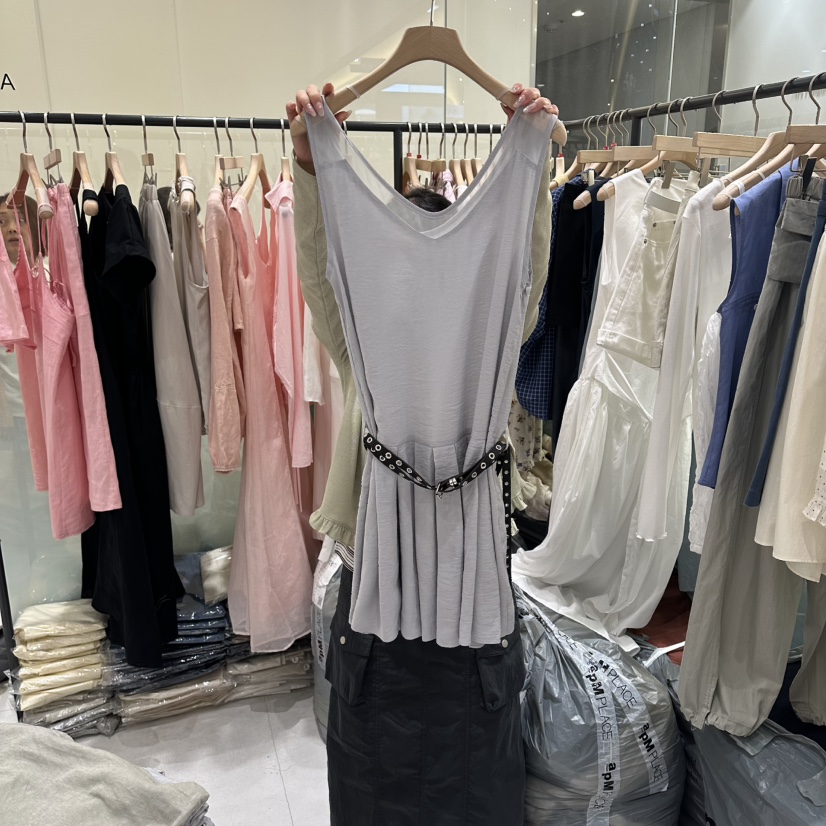 AURA韓國直郵女裝新款推薦26夏季連衣裙不含腰帶亞麻布褶皺Au ra連衣裙圖色2