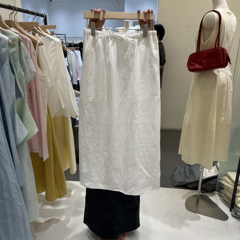 AURA韓國直郵女裝新品推薦休閑時尚26夏季熱賣長裙亞麻布Au ra長裙圖色2