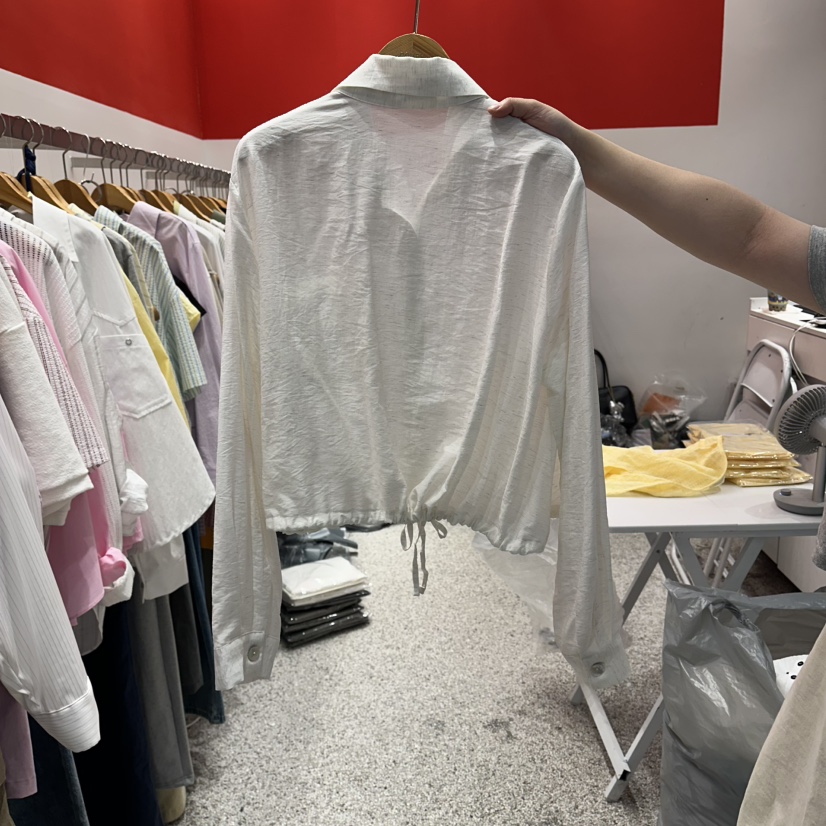 ATPZ韓國東大門直郵女士新品熱賣襯衫蕾絲衫不含內搭珍珠ATTENTION PLEAES襯衫/蕾絲衫