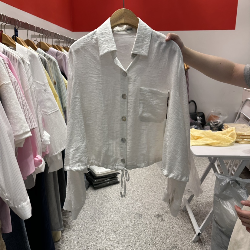 ATPZ韓國東大門直郵女士新品熱賣襯衫蕾絲衫不含內搭珍珠ATTENTION PLEAES襯衫/蕾絲衫圖色1