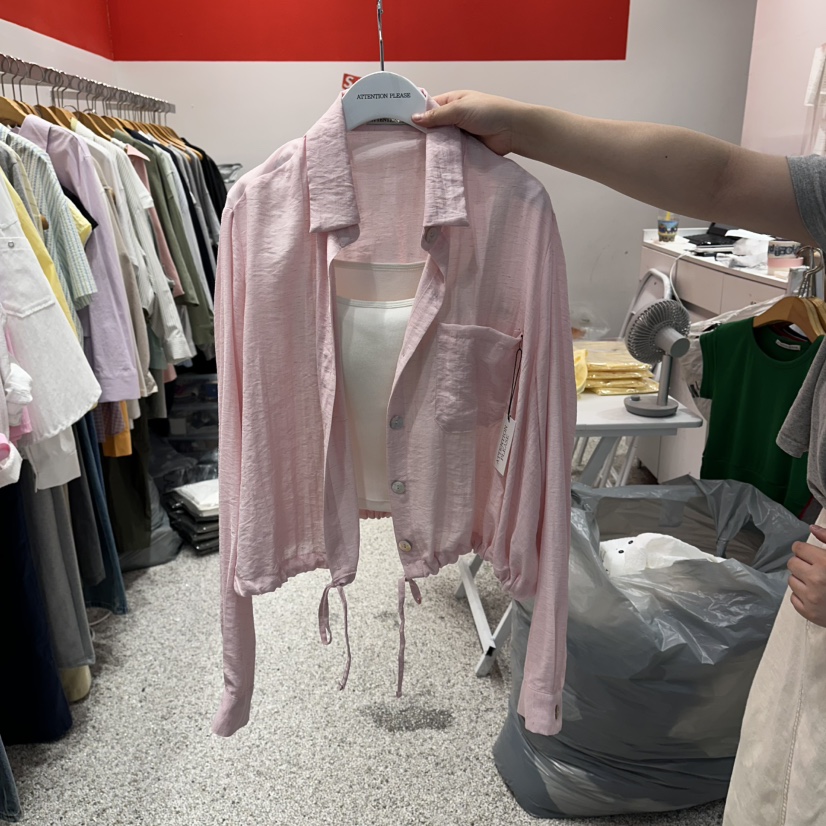 ATPZ韓國東大門直郵女士新品熱賣襯衫蕾絲衫不含內搭珍珠ATTENTION PLEAES襯衫/蕾絲衫圖色3