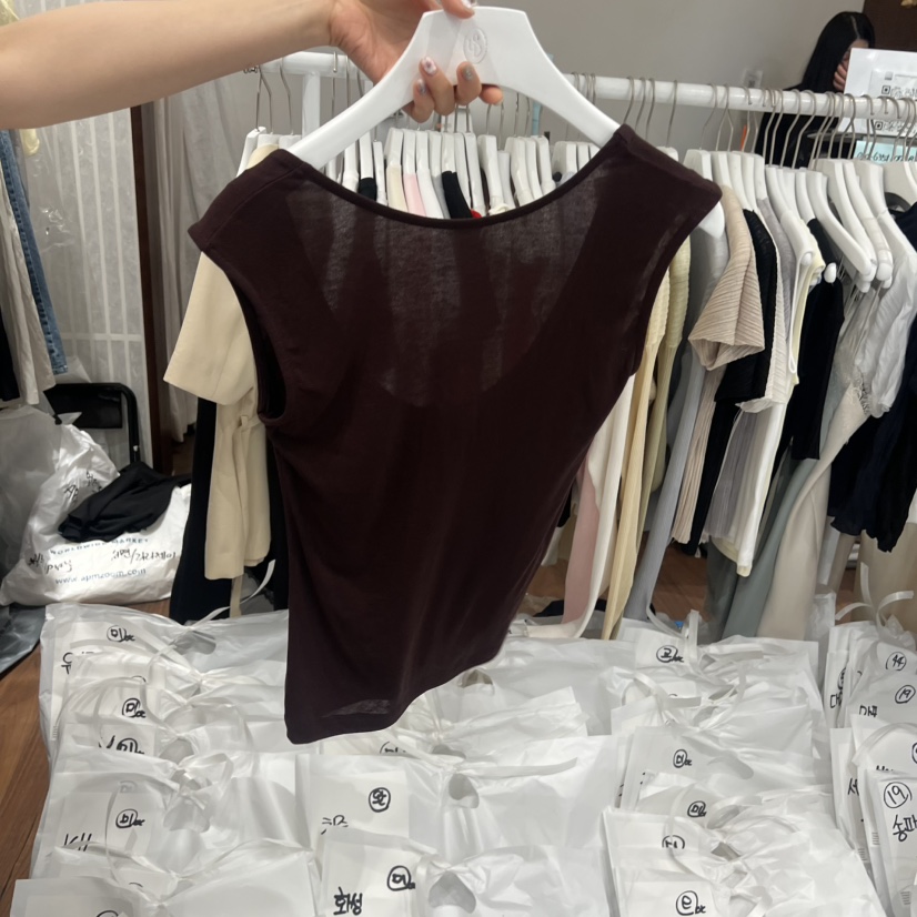 UNDERSTANDING韓國直郵女士新品熱賣休閑吊帶背心露背無袖UNDERSTANDING吊帶/背心圖色2