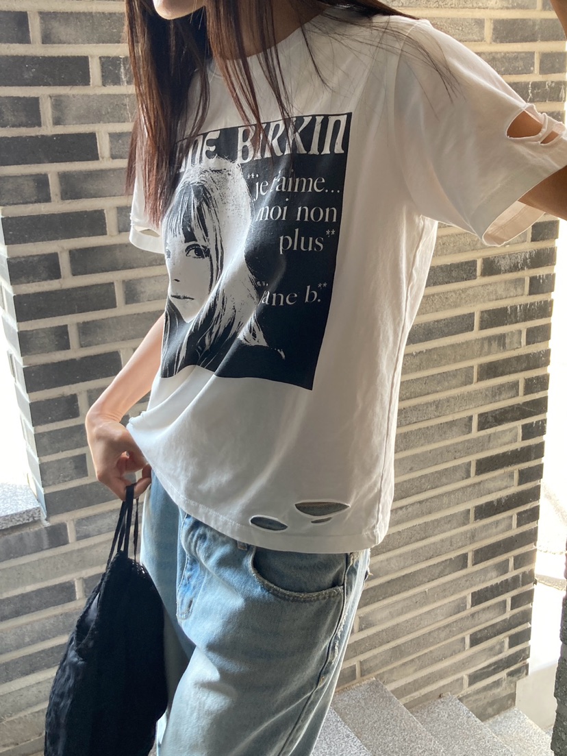 MORE THAN-P東大門實拍韓國女士新款26夏季時尚熱賣T恤MORE THANT恤