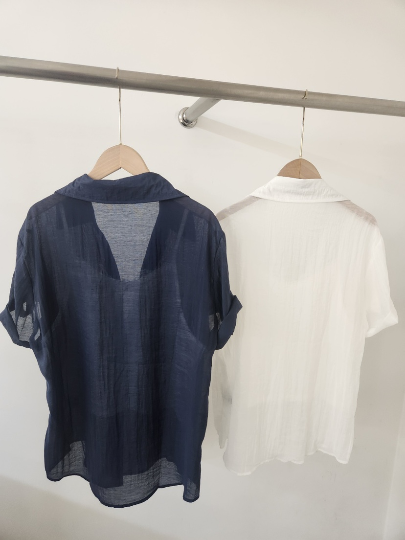 THE OTHER東大門實拍韓國女裝新品26夏季襯衫蕾絲衫不含內搭V領透視蕾絲THE OTHER襯衫/蕾絲衫
