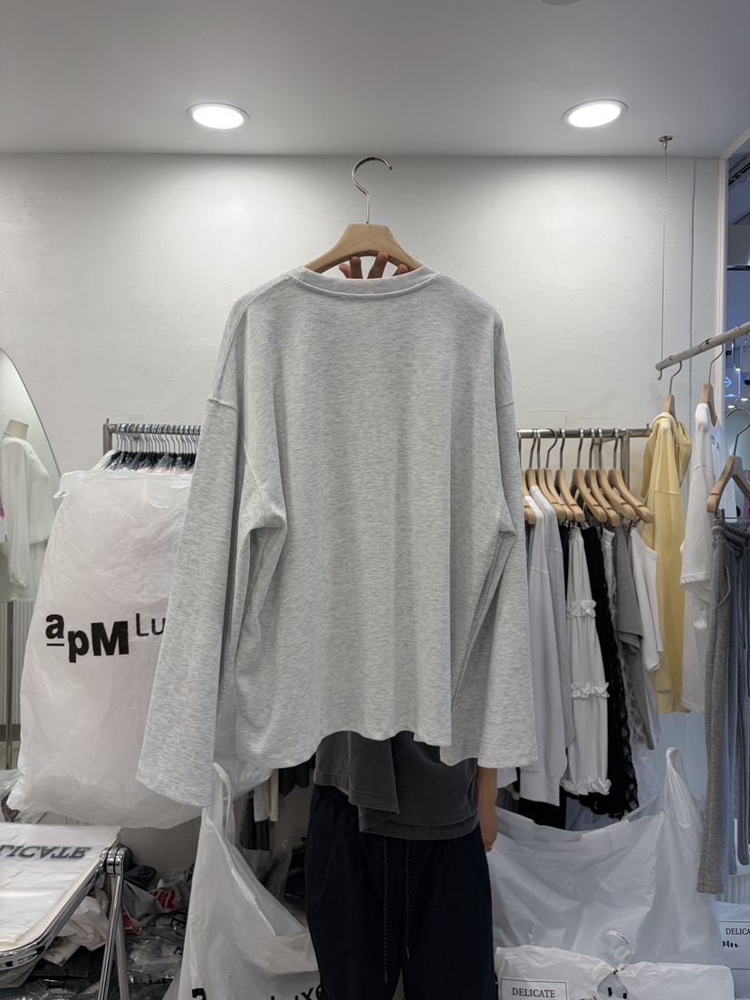 DELICATE韓國代購女士新品時尚熱賣休閑26夏季推薦長袖T恤DELICATE長袖T恤