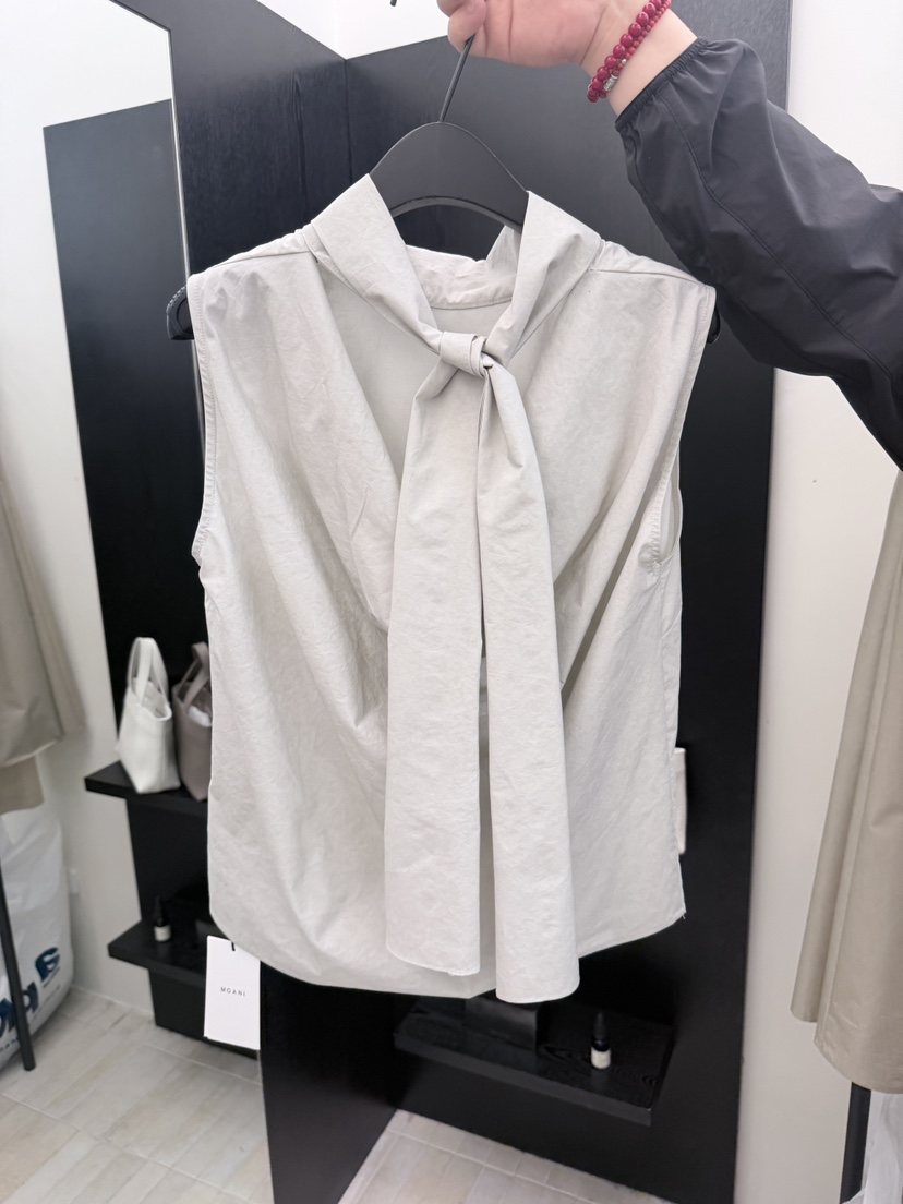 MOANI韓國東大門直郵女裝新品熱賣26夏季時尚推薦吊帶背心MOANI吊帶/背心