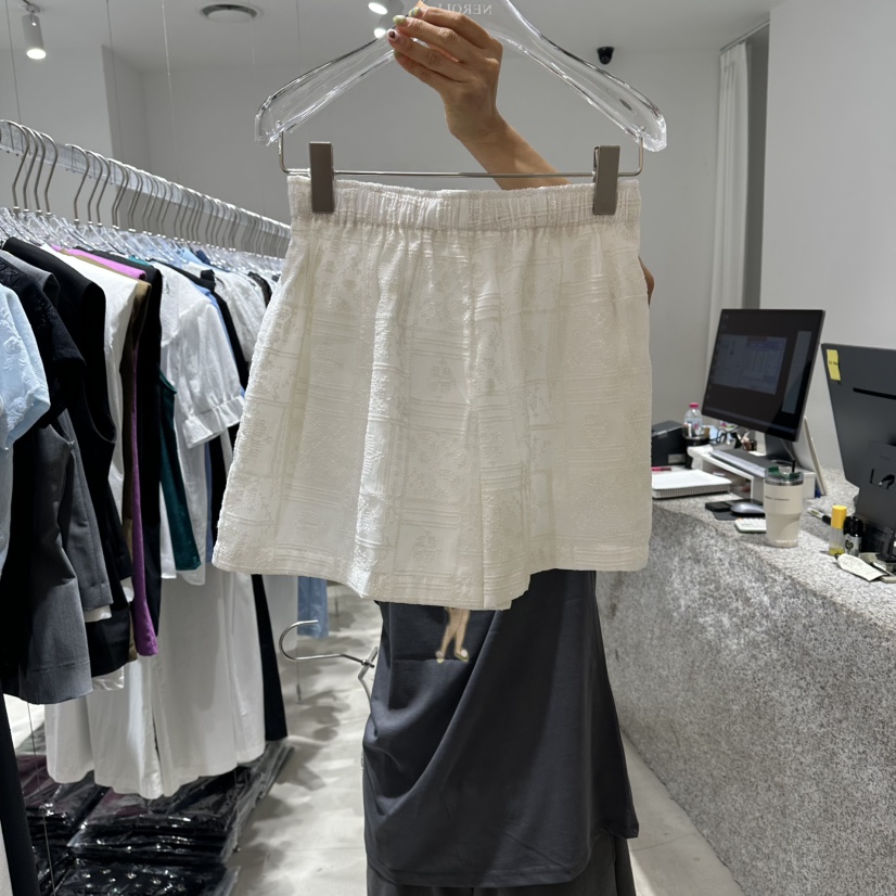 NEROLI 36韓國東大門代購女裝新品時尚人氣推薦熱賣短褲NEROLI 36短褲