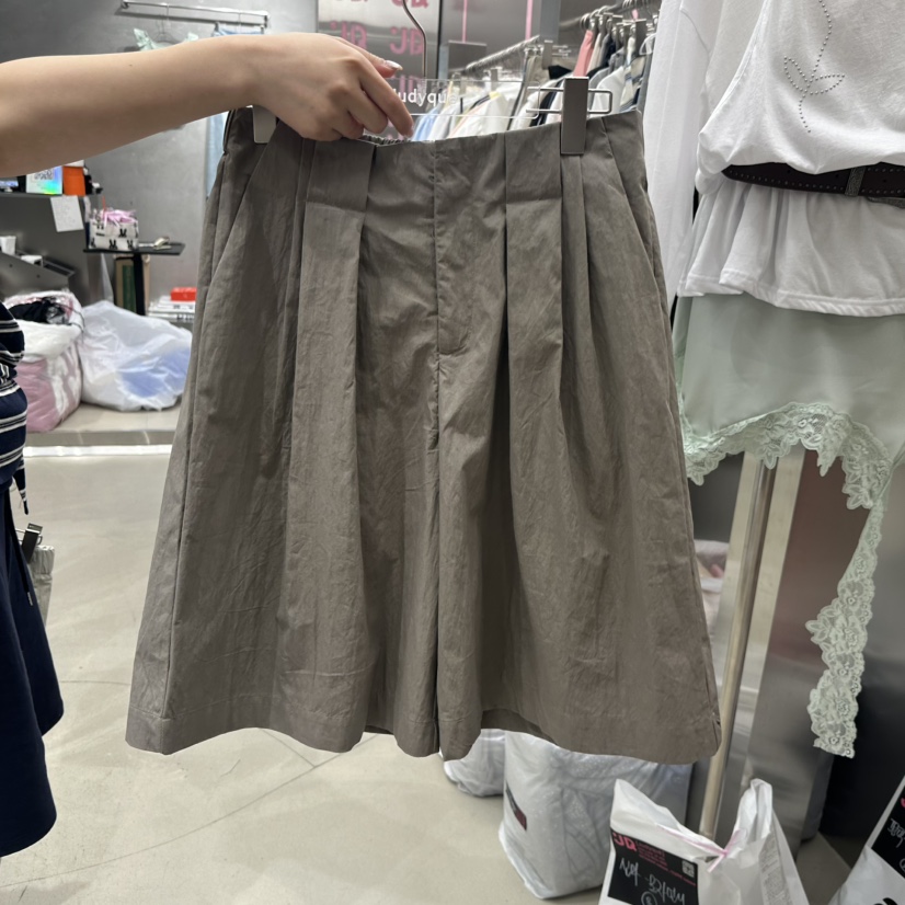 JUDYQUE韓國直郵女裝新款26夏季休閑時尚推薦人氣短褲褶裥JUDYQUE短褲圖色2
