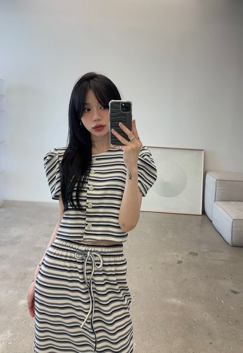 AMUSE SEOUL韓國直郵女士新品推薦熱賣人氣26夏季時尚T恤AMUSE SEOULT恤