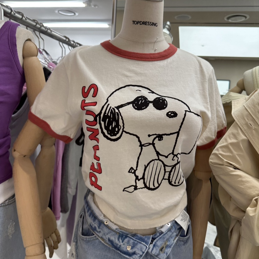 TOPDRESSING韓國東大門代購女裝新品人氣熱賣休閑T恤史努比TOPDRESSINGT恤圖色2奶油色