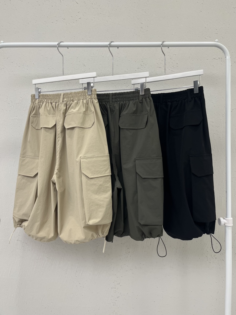 BEAMING SEOUL韓國東大門直郵女裝新品推薦短褲雙排扣工裝BEAMING SEOUL短褲