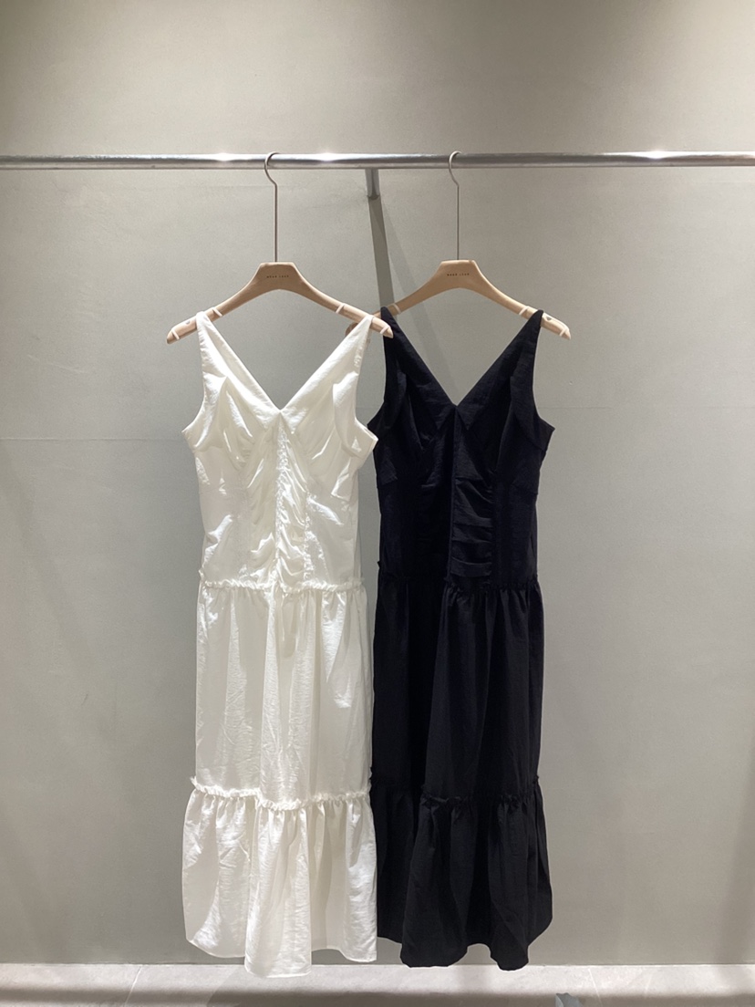 NEAR LEAP-P東大門實拍韓國女士新品人氣連衣裙OPS褶皺NEAR LEAP/The N:L連衣裙