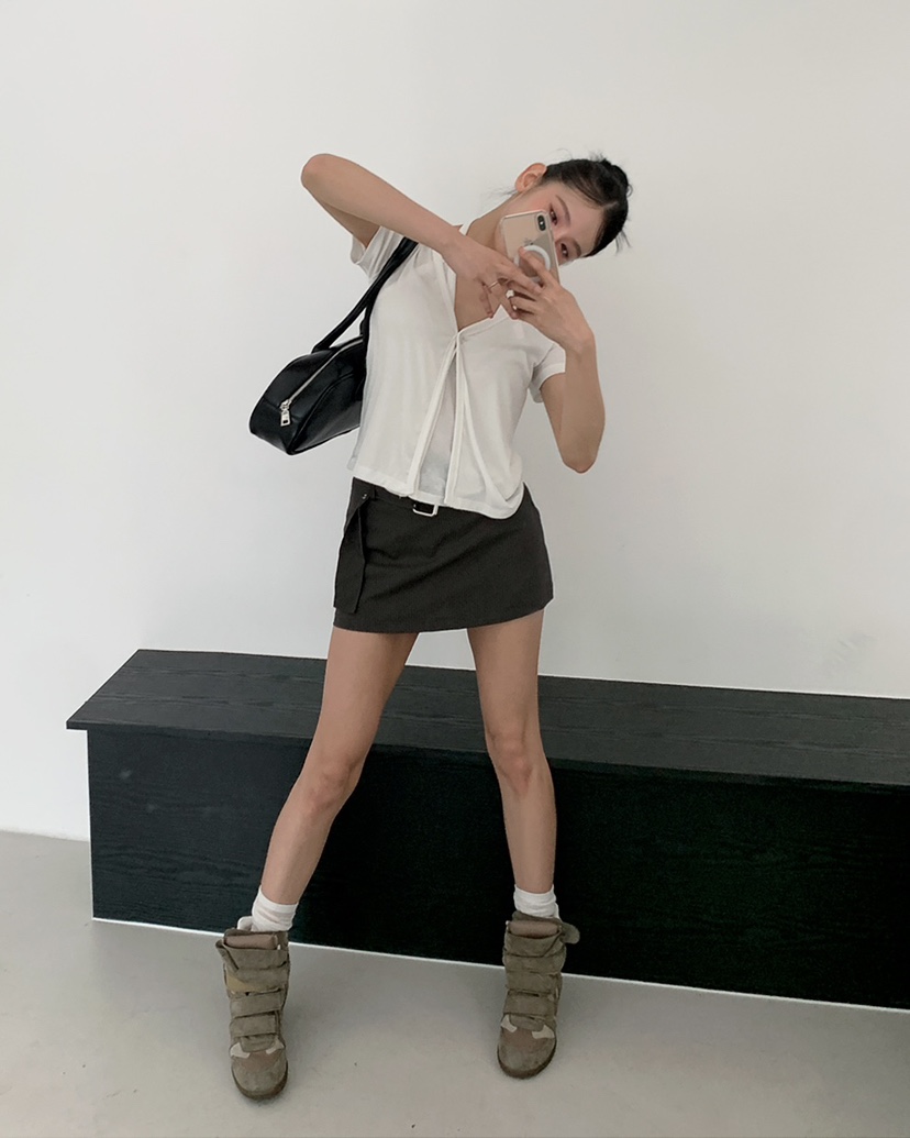 LIVE AID-P韓國直郵實拍女士新品26夏季人氣T恤羊毛開襟LIVE AID-PT恤