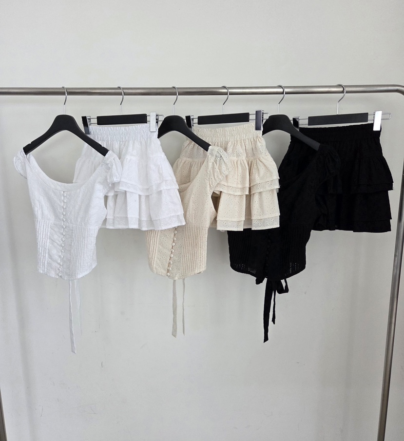 VERANDA韓國直郵女裝新品26夏季時尚熱賣人氣襯衫蕾絲衫絲帶VERANDA襯衫/蕾絲衫