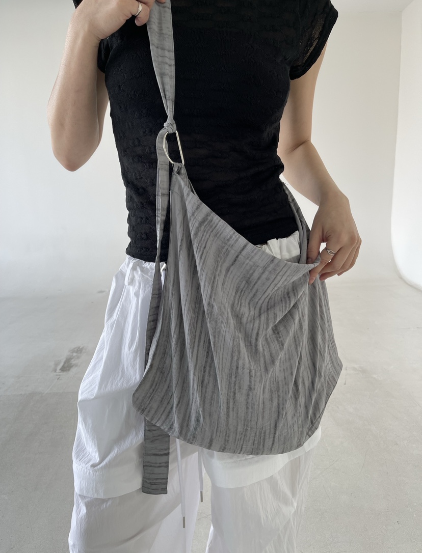 REIZ韓國直郵女士新品人氣休閑推薦26夏季時尚單肩斜跨包REIZ單肩/斜跨包