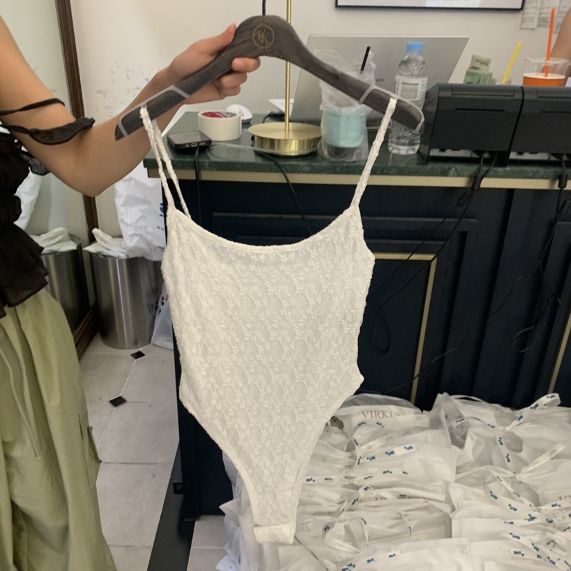 VIRKIN韓國直郵女士新品推薦熱賣時尚人氣26夏季吊帶背心緊身VIRKIN吊帶/背心圖色1