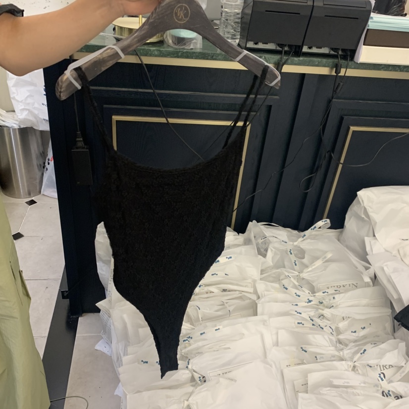VIRKIN韓國直郵女士新品推薦熱賣時尚人氣26夏季吊帶背心緊身VIRKIN吊帶/背心圖色2