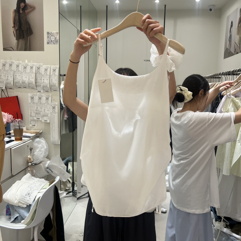 YUNBAL東大門實拍韓國女士新款推薦吊帶背心褶皺雙層無袖YUNBAL吊帶/背心圖色1