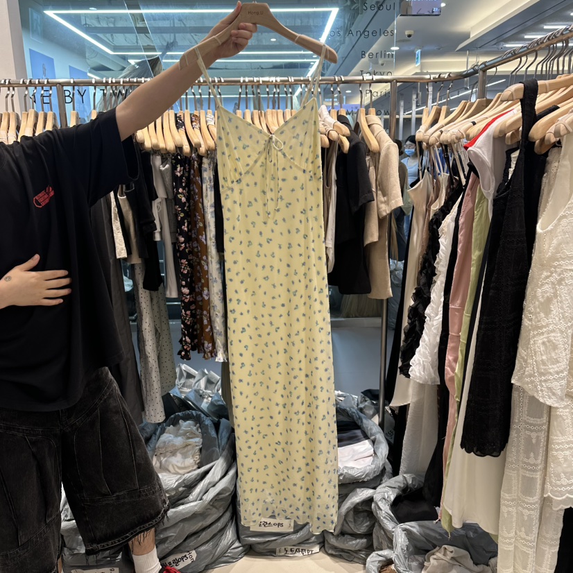 HONG.U韓國直郵實拍女裝新品休閑人氣推薦26夏季熱賣連衣裙HONG.U連衣裙圖色1