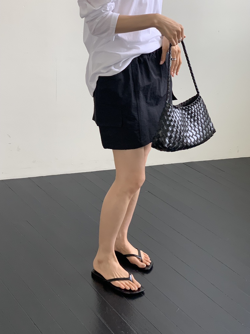 NOTICE韓國東大門代購女裝新款時尚26夏季熱賣短裙迷你裙NOTICE短裙